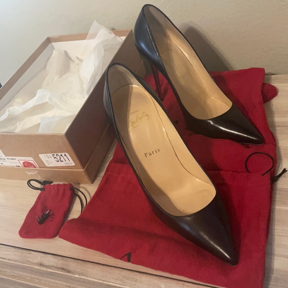 Christian Loubourin pumps